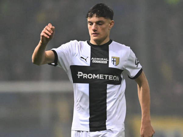 Giovanni Leoni Fokus Pada Parma, Meski Dikejar Inter, Milan dan Liverpool